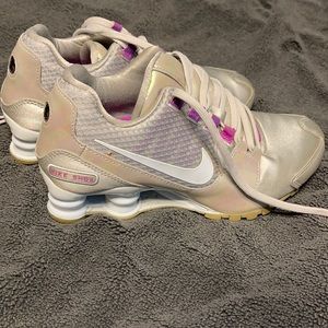 Women’s Nike Shox
